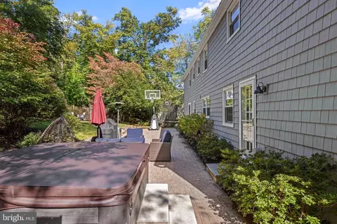 Exterior - 66 Oakford Rd, Wayne, PA 19087 photo 8 of 11