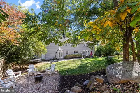Exterior - 66 Oakford Rd, Wayne, PA 19087 photo 10 of 11