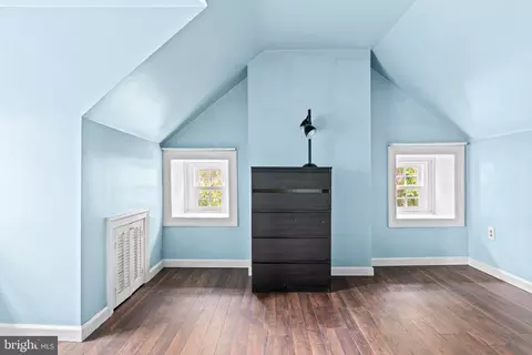 Bedroom - 1 E Brookhaven Rd, Wallingford, PA 19086 photo 4 of 6
