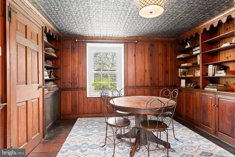 Dining - 1 E Brookhaven Rd, Wallingford, PA 19086 photo 4 of 4