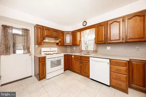 515 Andrew Rd, Springfield, PA 19064 photo 11