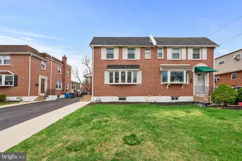 Exterior - 712 Tasker St, Ridley Park, PA 19078 photo 1 of 7