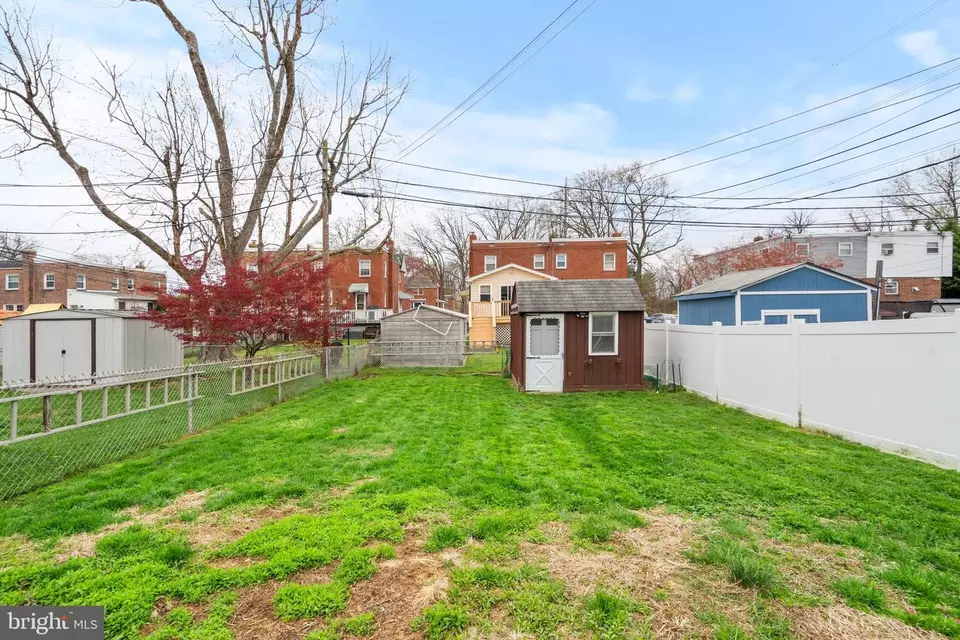 Exterior - 712 Tasker St, Ridley Park, PA 19078 photo 4 of 7