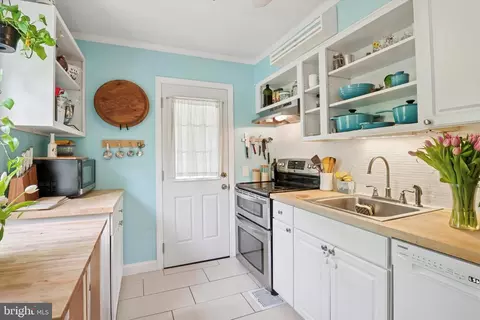 Kitchen - 113 Spring St, Media, PA 19063 photo 1 of 2