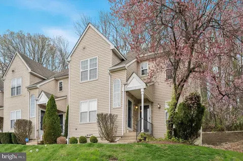 275 Miley Rd, Aston, PA 19014