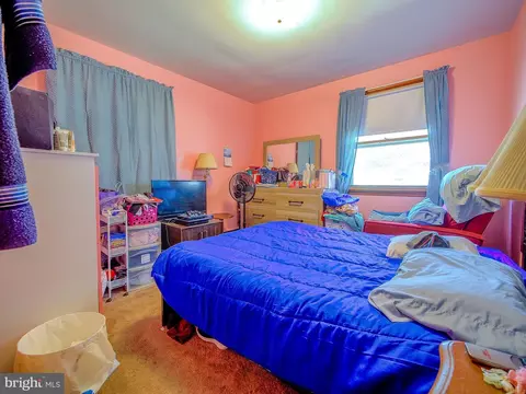 Bedroom - 2601 Larkin Rd, Boothwyn, PA 19061 photo 2 of 6