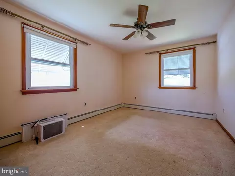 Bedroom - 2601 Larkin Rd, Boothwyn, PA 19061 photo 6 of 6
