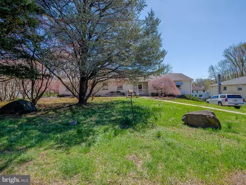 Exterior - 2601 Larkin Rd, Boothwyn, PA 19061 photo 1 of 3