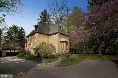 106 Haverford Rd, Ardmore, PA 19003