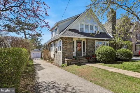 2306 Oakmont Ave, Havertown, PA 19083