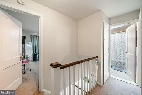 Entry Way - 211 Wingate Rd, Darby, PA 19082 photo 2 of 4