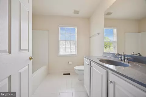 Bath - 32 Dresner Cir, Upper Chichester, PA 19061 photo 2 of 2
