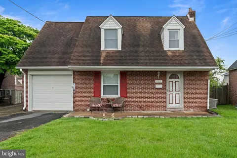 512 Bartlett Ave, Ridley Park, PA 19078