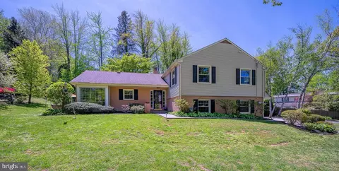 658 Conestoga Rd, Villanova, PA 19085