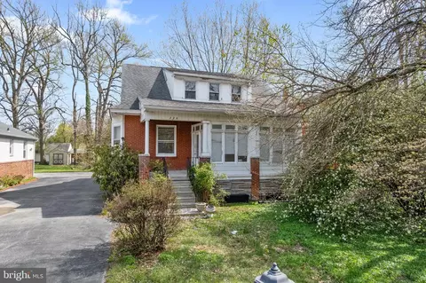 320 W Providence Rd, Aldan, PA 19018