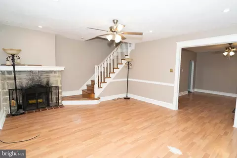 Living - 7209 Hazel Ave, Darby, PA 19082 photo 1 of 4