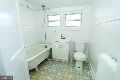 Bath - 7209 Hazel Ave, Darby, PA 19082 photo 2 of 2