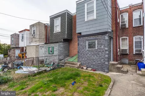 Exterior - 52 Golf Rd, Darby, PA 19023 photo 5 of 5