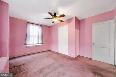 Bedroom - 52 Golf Rd, Darby, PA 19023 photo 6 of 7