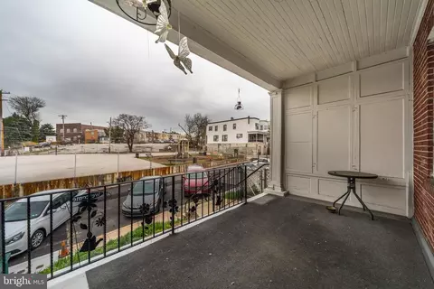 Exterior - 52 Golf Rd, Darby, PA 19023 photo 2 of 5