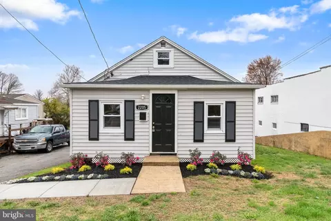 2205 Dutton Mill Rd, Aston, PA 19014