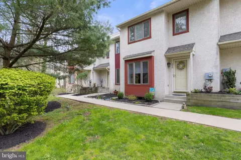 326 Westbriar Dr, Media, PA 19063