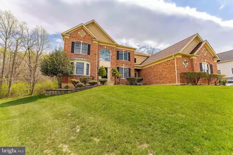40 Lenfant Ct, Glen Mills, PA 19342