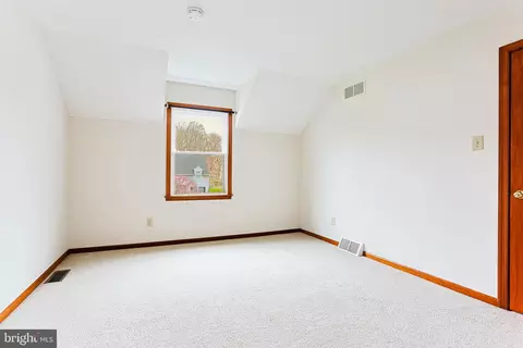 4304 Riders Ln, Boothwyn, PA 19061 photo 35