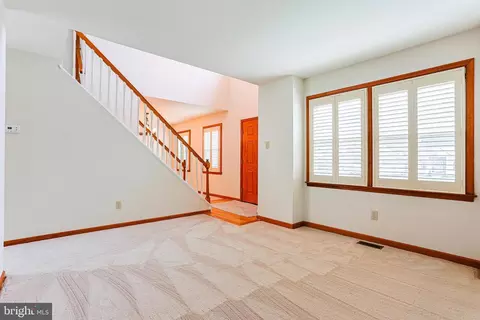 4304 Riders Ln, Boothwyn, PA 19061 photo 9