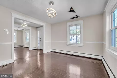 Living - 107 E Springfield Rd, Springfield, PA 19064 photo 3 of 5
