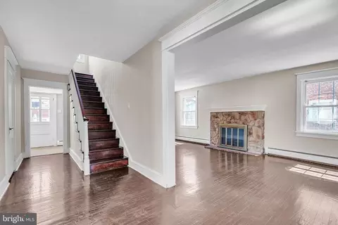 Entry Way - 107 E Springfield Rd, Springfield, PA 19064 photo 3 of 5