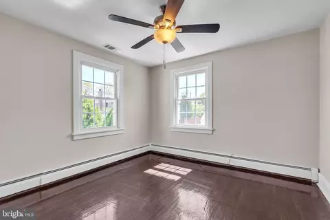 Bedroom - 107 E Springfield Rd, Springfield, PA 19064 photo 2 of 3