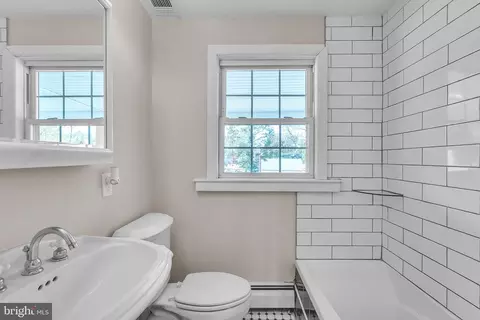 Bath - 107 E Springfield Rd, Springfield, PA 19064 photo 2 of 2