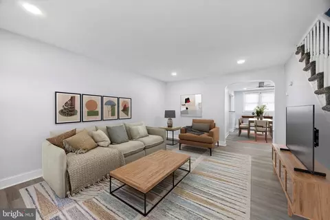 1328 Wycombe Ave, Darby, PA 19023