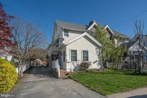 136 Summit Ave, Darby, PA 19082