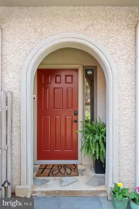 Entry Way - 21 Greythorne Woods Cir, Wayne, PA 19087 photo 3 of 3