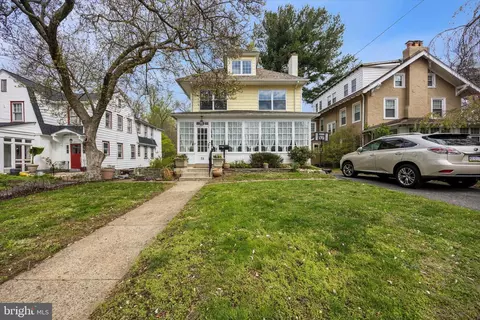 75 W Stratford Ave, Lansdowne, PA 19050