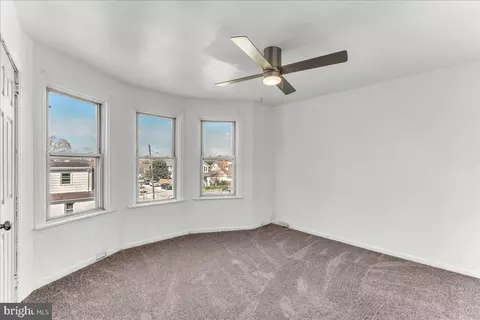 307 Taylor Ave, Linwood, PA 19061 photo 14