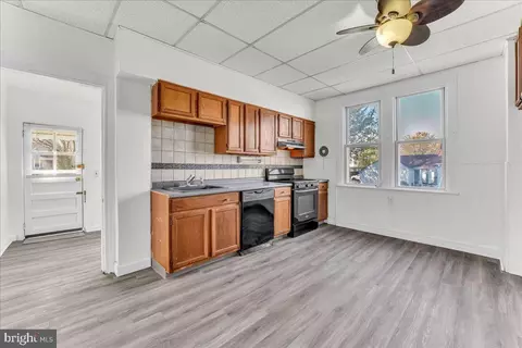 307 Taylor Ave, Linwood, PA 19061 photo 8