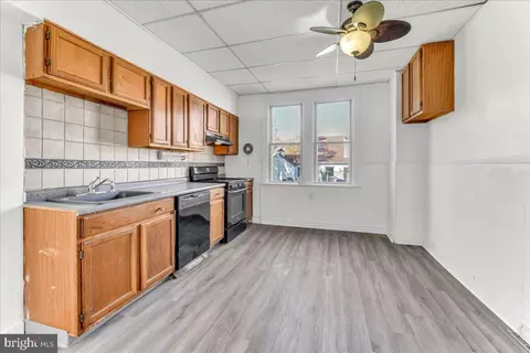307 Taylor Ave, Linwood, PA 19061 photo 9