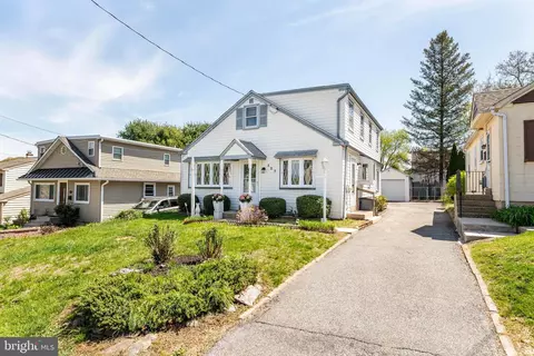 127 2nd Ave, Broomall, PA 19008