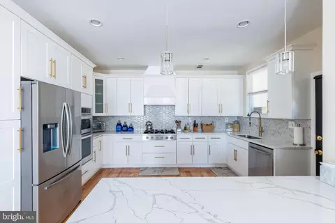 55 E Stewart Ave, Lansdowne, PA 19050