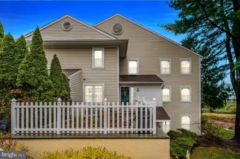 34 Ashley Ct #34, Glen Mills, PA 19342