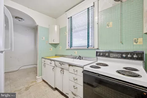 Kitchen - 192 Glencoe Rd, Darby, PA 19082 photo 1 of 1
