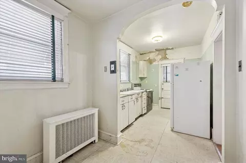 Entry Way - 192 Glencoe Rd, Darby, PA 19082 photo 1 of 1