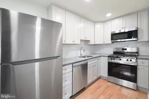 1237 Edgehill Rd, Darby, PA 19023