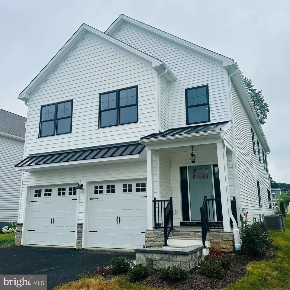 Exterior - 403 Taylor St, Media, PA 19063 photo 1 of 2