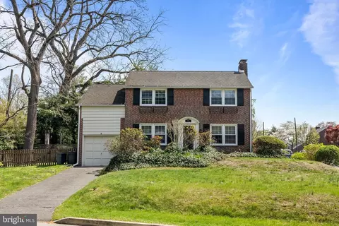827 Dover Rd, Wynnewood, PA 19096
