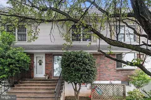 377 E Madison Ave, Clifton Heights, PA 19018
