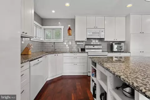 23 N Britton Rd, Springfield, PA 19064 photo 5